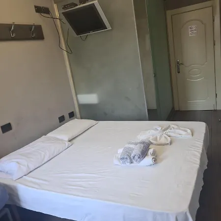 Driti Albania * 地拉那